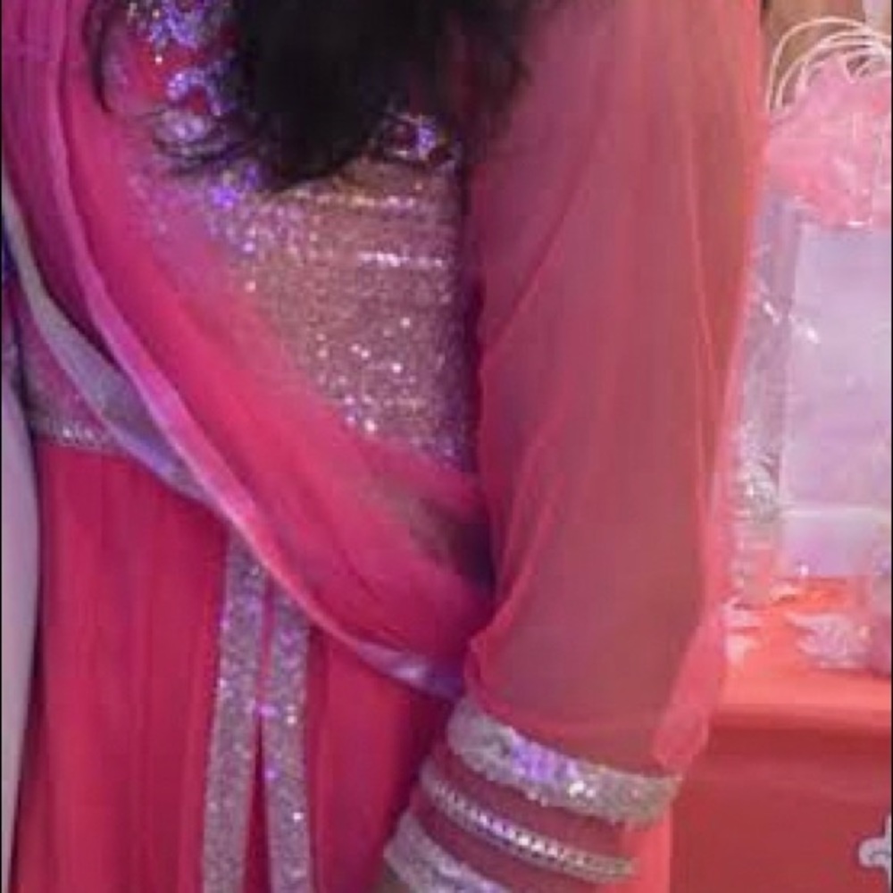 Pretty in pretty Indian gown. - Picture 6 of 10